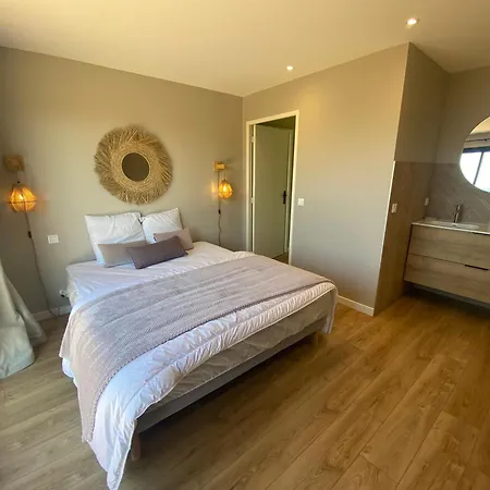 & Casa Sadrea