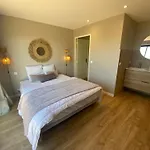 & Casa Sadrea