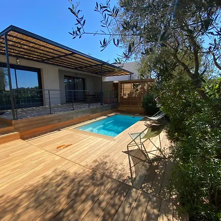 Villa & Casa Sadrea Lecci