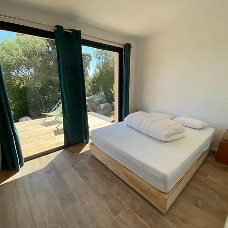 Sadrea Villa *