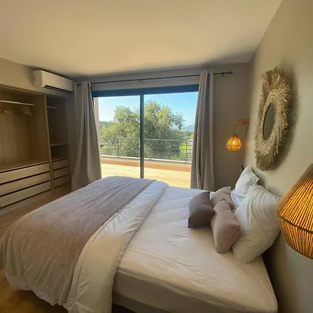 Βίλα & Casa Sadrea Lecci