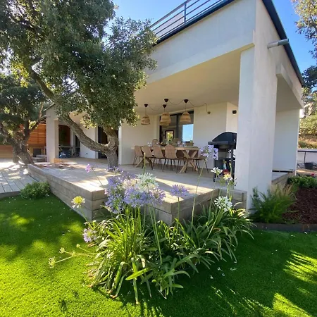 Βίλα & Casa Sadrea Lecci