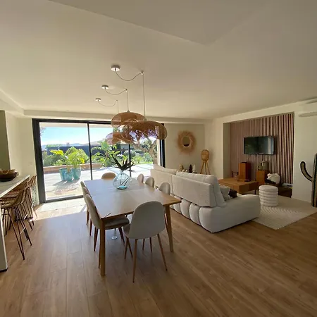 Βίλα & Casa Sadrea *